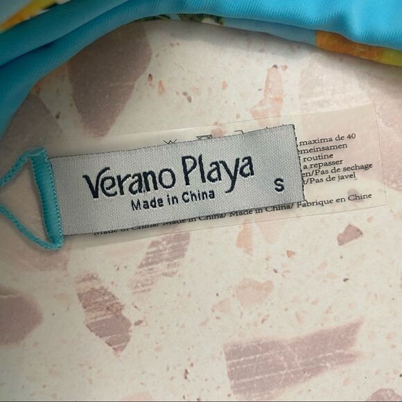 Verano Playa Fruity lemon floral bikini top - Picture 7 of 8